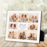 Plaque Photo Custom Love You Mommy Mothers Day Photo Collage<br><div class="desc">Je t'aime maman ! Beau collage photo de famille moderne cadeau pour une mère bien-aimée combine écriture manuscrite fantasque avec typographie et mise en page moderne. Remplissez cette plaque photo personnalisée avec 8 photos de famille préférées d'enfants, de mariages et d'autres événements de la vie et apporter un sourire au...</div>