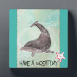 Plaque Photo Dauphin S'Éclatant Autour Des Dits Dit Avoir Une G<br><div class="desc">Un joyeux dauphin nageant vers vous dans une eau douce tropicale rafraîchissante avec des bulles et des éclaboussures tout autour. Passez une bonne journée en bas avec une jolie petite étoile de mer qui traîne aussi.</div>