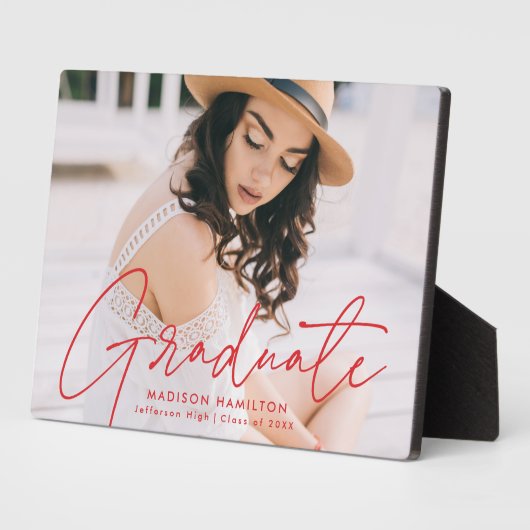 Plaque Photo Diplômé moderne Red Script Graduation Photo (Côté)
