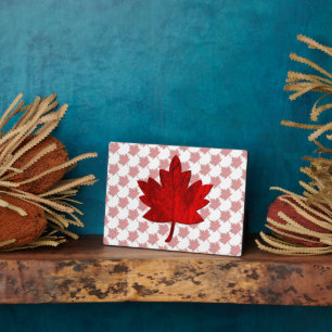 Plaque Photo Feuille d'érable du Canada par Shirley Taylor
