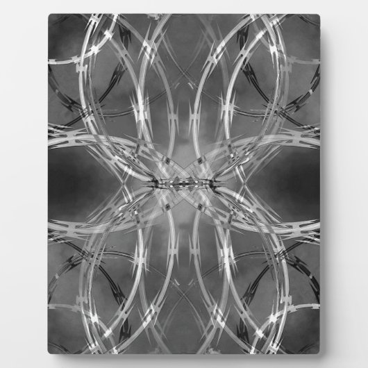 Plaque Photo Fil Razor contre nuages sombres (Devant)