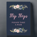 Plaque Photo flip flops rose fleur marine mariage faveurs signe<br><div class="desc">un joli design avec des fleurs d'aquarelle</div>