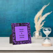 Plaque Photo Frame Abstrait à torsion violette (Insitu)