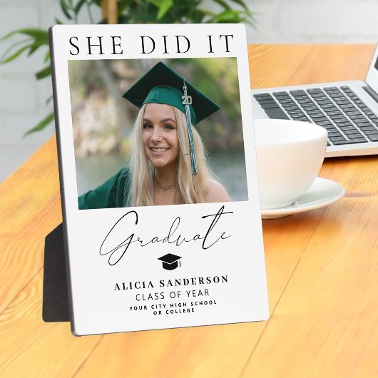 Plaque Photo Graduate photo she did it simple chic graduation