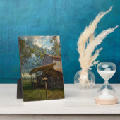 Plaque Photo Grange rustique Entouré de champs sous un ciel ble (Côté)