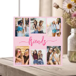 Plaque Photo Hot rose Amis de l'amitié 6 Photo Collage cadeau<br><div class="desc">Célébrez votre amitié avec la Plaque cadeau Friendship Friends 6 Photo Collage Keepsaké. Cette plaque personnalisée présente un collage joliment arrangé de six photos chères, capturant des moments inoubliables. Conçu à partir de matériaux de qualité, il est parfait pour l'affichage sur un bureau, une étagère ou un mur. Le design...</div>