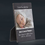Plaque Photo I Love you Grand-père Présentation de naissance ph<br><div class="desc">Une façon unique de présenter et d'annoncer la naissance du bébé aux membres spéciaux de votre famille, en commençant par le grand-père. Grand-parents, tantes, oncles, parrains, seraient heureux de recevoir ce chevalet de plaque photo de gardien avec des détails personnalisés du nom du bébé, la date de naissance, l'heure, le...</div>