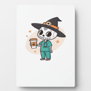 Plaque Photo Infirmière Halloween avec café portant un chapeau