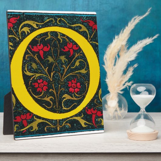 PLAQUE PHOTO INITIAL O, 1520. (Côté)