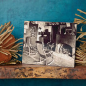 Plaque Photo Intérieur d'une cabane en bois américaine, vers 18 (Côté)