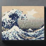 Plaque Photo La Grande vague au large de Kanagawa 8 bits Pixel<br><div class="desc">La Grande Vague au large de Kanagawa (神 奈 川 浪 裏) Vintage 8 Bits Pixel Tsunami Art. Globe Trotters se spécialise dans l'imagerie idiosyncratique du monde entier. Vous y trouverez des Cartes de Voeux,  Cartes Postales,  Posters,  Mousepads et plus encore.</div>