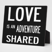 Plaque Photo L'amour est une aventure (Côté)