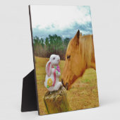 Plaque Photo Lapin blanc et Cheval jaune (Côté)