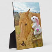 Plaque Photo Lapin blanc et cheval jaune blond (Côté)