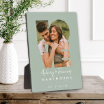 Plaque Photo Love Photo Simple Moderne Personnalisé Cadeau Vert<br><div class="desc">Love Photo Simple Moderne Personnalisé Cadeau Dusty Sage Green Photo Plaque</div>