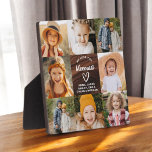 Plaque Photo Meemaw We Lots Hearts Wood Photo Collage<br><div class="desc">The Meemaw We Love You Heart Modern Photo Collage Plaque est un cadeau émouvant et personnalisé qui met en valeur votre amour pour votre grand-mère. Cette plaque magnifiquement conçue comprend un collage photo en forme de coeur, vous permettant d'ajouter vos photos de famille préférées dans un agencement moderne et élégant....</div>