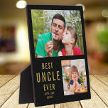 Plaque Photo Meilleur Oncle Ever 2 Photo Collage Noir Et Or<br><div class="desc">Créez votre propre plaque photo collage avec 2 photos préférées avec votre oncle. Fait un cadeau de conservation précieux pour l'oncle préféré pour l'anniversaire,  les vacances et la fête des pères.</div>