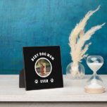 Plaque Photo Meilleure maman de chien jamais personnalisée Phot<br><div class="desc">Vous pouvez customiser le texte et la photo de ce dessin empreinte de patte amoureux des chiens. Remplacez l'image par une image horizontale de votre chien. Vous pouvez modifier la couleur de police, la taille de police, la couleur arrière - plan et la couleur des empreintes de pattes à l'aide...</div>
