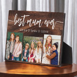 Plaque Photo Meilleure maman jamais - Fête des mères Collage ph<br><div class="desc">Célébrez votre mère avec la Plaque de collage photo de la Fête des Mères "Meilleure maman jamais". Cette plaque personnalisée présente un collage magnifiquement arrangé de photos chères, capturant des moments et des souvenirs spéciaux. Le message chaleureux "Best Mom Ever" ajoute une touche d'amour. Conçu à partir de matériaux de...</div>