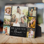 Plaque Photo Modern We Love You Nonna Family Photo Collage<br><div class="desc">Un cadeau élégant et moderne pour la Fête des Mères : Une plaque de collage photo de famille Instagram branchée lisant WE LOVE YOU NONNA en joli texte écrit à côté de vos noms et 7 de vos photos préférées accentuées par des coeurs d'or rose doux imprimé pour la meilleure...</div>