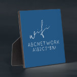 Plaque Photo Mot de passe WiFi personnalisé en bleu<br><div class="desc">Facilitez la connexion Wi-Fi grâce à cette plaque bleue personnalisée qui affiche votre nom de réseau et votre mot de passe. Le design comprend un arrière - plan bleu moderne avec du texte blanc et une zone personnalisable pour les détails de votre réseau. Cette version du produit est de 5.25x5.25...</div>