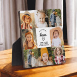 Plaque Photo Nana We Love You Hearts Modern Photo Collage<br><div class="desc">The Nana We Love You Heart Modern Photo Collage Plaque est un cadeau émouvant et personnalisé qui met en valeur votre amour pour votre grand-mère. Cette plaque magnifiquement conçue comprend un collage photo en forme de coeur, vous permettant d'ajouter vos photos de famille préférées dans un agencement moderne et élégant....</div>