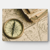 Plaque Photo Old compass over Ancient Map (Devant)
