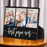 Plaque Photo Papa Grand-Père Petits-Enfants Photo Collage<br><div class="desc">Capturez l'amour entre Papa et ses petits-enfants avec notre Plaque Collage Photo Grand-Père. Cette plaque personnalisée présente un collage photo plein de charme, qui présente de magnifiques moments de chère partagés entre Papa et ses petits-enfants bien-aimés. Autour des photos est le titre attachant "Papa", ajoutant une touche spéciale au design....</div>