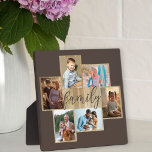 Plaque Photo Photo de famille Collage Frontière du grain de boi<br><div class="desc">Collage photo de famille avec 6 de vos photos préférées, calligraphie et cadre en bois clair. Le modèle photo est prêt pour vous à ajouter vos photos, qui sont affichées en format paysage et portrait. La couleur arrière - plan et le mot "famille" sont de couleur marron et vous êtes...</div>