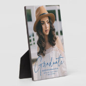 Plaque Photo Photo Moderne Graduate Bleu Script Graduation (Côté)