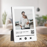 Plaque Photo Photo personnalisée Couple Love Song<br><div class="desc">Personnalisé Couple Photo Love Song Plaque. Cadeau romantique personnalisé pour petite amie,  anniversaire ou jour des valentines.</div>