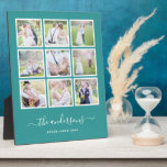 Plaque Photo Script de collage photo couleur Arrière - plan mod<br><div class="desc">Plaque photo avec 9 photos carrés disposées dans une grille avec une bordure blanche autour d'elles contre une couleur arrière - plan modifiable (cliquez sur personnaliser pour changer la couleur arrière - plan). Vous pouvez également ajouter votre nom de famille dans une police de calligraphie stylisée et l'année établie. Parfait...</div>