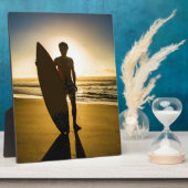 Plaque Photo Silhouette surfeuse au lever du soleil (Côté)