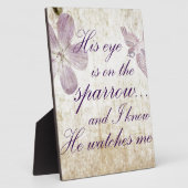 Plaque Photo Son Oeil est sur le Bruant...Bible Verse Art (Côté)