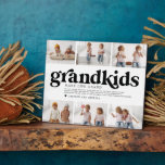 Plaque Photo Texte noir | Les petits-enfants font la vie Grand<br><div class="desc">"Les petits-enfants rendent la vie grandiose" en noir et moderne lettrage superpositions et 6 photo collage. Parfait pour tous les grands-parents ! - maman, grand-mère, nana, meema, abuelito, grammie, grammy, maman, mimi, nanny, memaw, nanie, yiayia - papa, pépé, grand-père, grand-papa, grand-père, grampa, gramps, grampy, geepa, paw-paw, pappou, pop-pop, poppy, poppy,...</div>