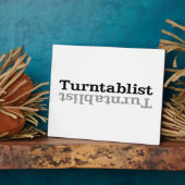 Plaque Photo Turnstitut ʇ sılqɐ ʇ ud n (Côté)