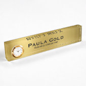 Plaque rouge or avec horloge
