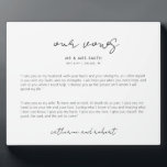Plaque Vows Mariage personnalisée moderne<br><div class="desc">Le jour du mariage promet de garder la plaque de saké pour toujours se souvenir de votre jour spécial et de votre promesse l'un à l'autre. Cette plaque minimaliste élégante de tenue de jour de mariage présente le texte "Our Vows" affiché dans la typographie de style manuscrit. Personnalisez ce design...</div>