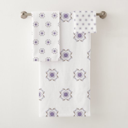 Plat violet et or à l'aspect floral Fractal Art (En situation)