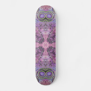Plateau de skateboard à motif de bijou rose et vio