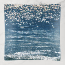 Plateau en verre de bibelot de mer bleue