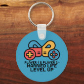 Player 1 & 2 Married Gamer Level Up Art Sleutelhanger (Voorkant)