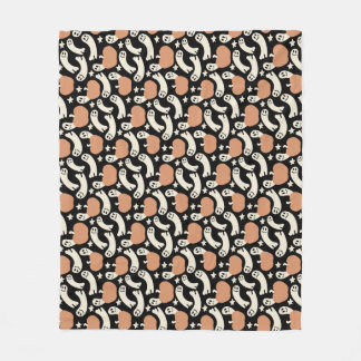 Playful Ghosts and Pumpkins on Black – Halloween R Fleece Deken