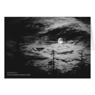 Pleine lune au camp d'été de French Meadows