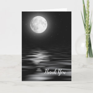 Pleine lune d'anniversaire sur carte d'eau