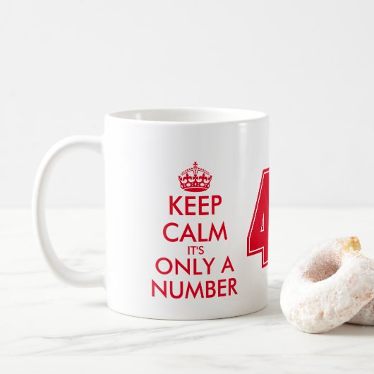 Plezier kalm houden typografie 42e verjaardag koff koffiemok (Met donut)