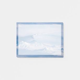 Pluim afkomstig van de vulkaan Kliuchevskoi. Post-it® Notes