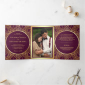 Plum and Gold Ethnic Mandala Indian Wedding Drieluik Uitnodiging (Binnen)
