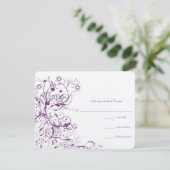 Plum Birds & Swirls Wedding RSVP Response Cartes (Debout devant)