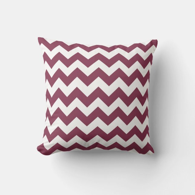 Plum et blanc Chevron Zig Zag Coussin (Recto)